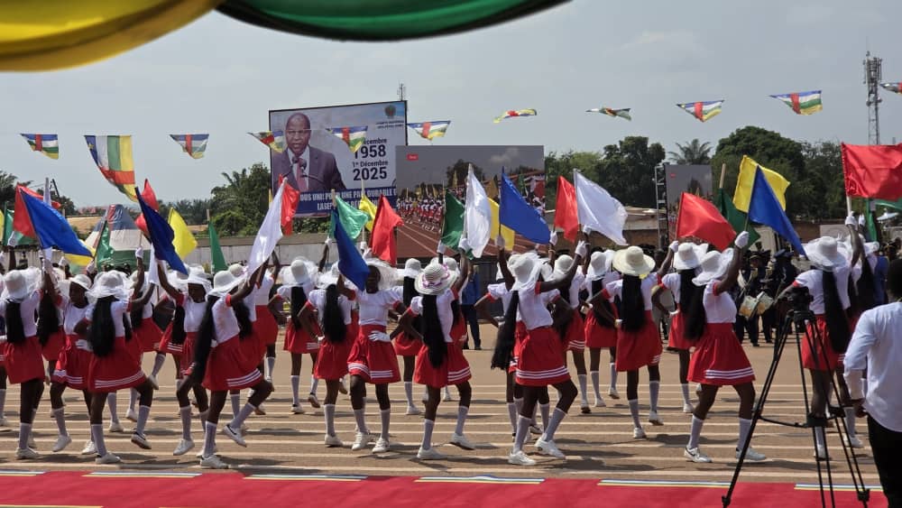 67e FÊTE DE LA PROCLAMATION DE LA RÉPUBLIQUE : UN DÉFILÉ NATIONAL MARQUÉ PAR LA VISION PRÉSIDENTIELLE ET L&rsquo;ENGAGEMENT GOUVERNEMENTAL
